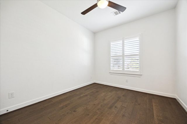 2430 Sheridan Street, Houston, TX 77030