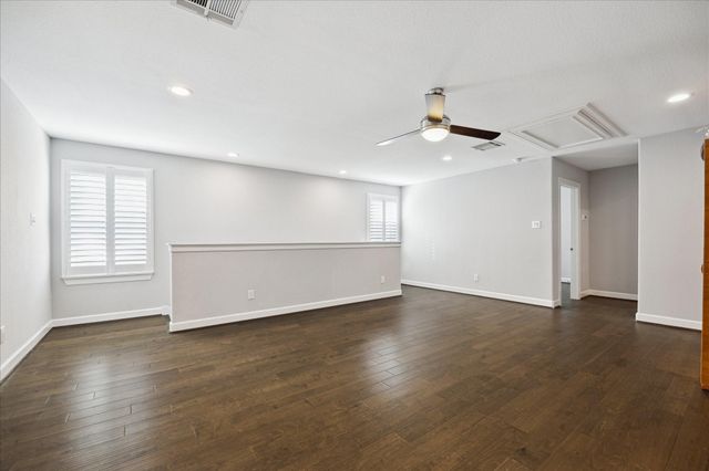 2430 Sheridan Street, Houston, TX 77030