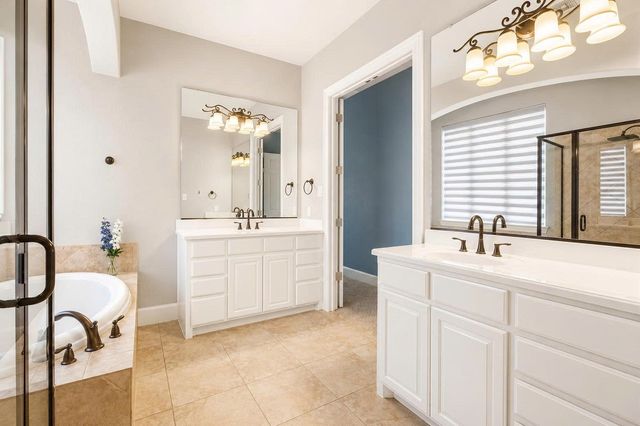 864 Willow Winds Street, Allen, TX 75013