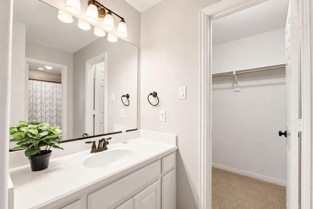864 Willow Winds Street, Allen, TX 75013