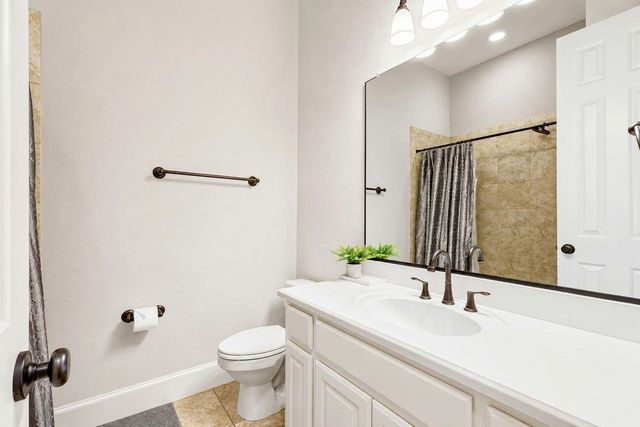 864 Willow Winds Street, Allen, TX 75013