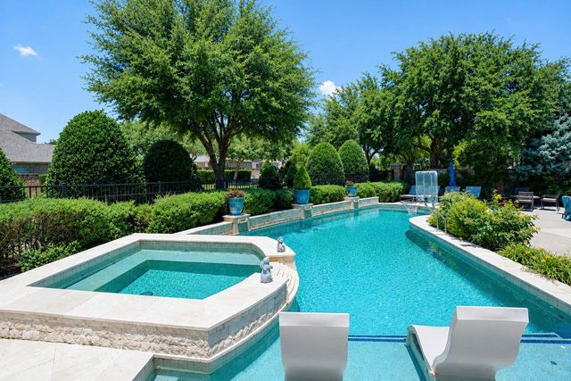 864 Willow Winds Street, Allen, TX 75013
