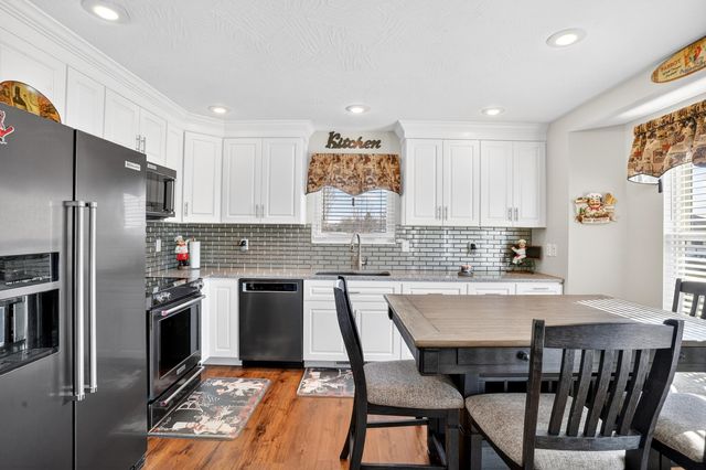 700 W Osage Street, Clever, MO 65631