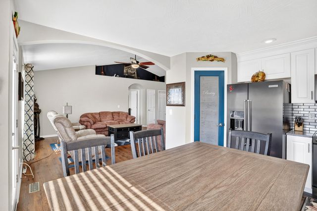 700 W Osage Street, Clever, MO 65631