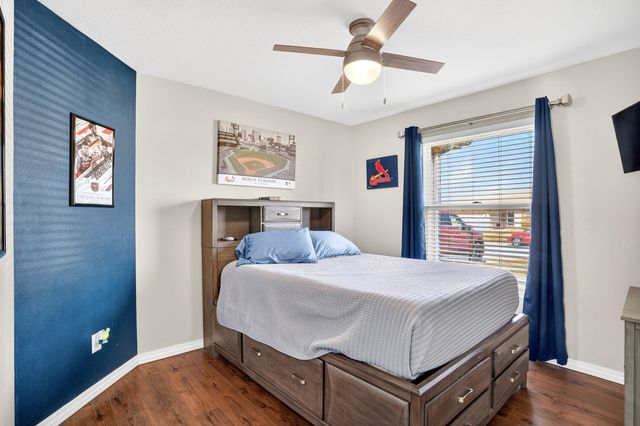 700 W Osage Street, Clever, MO 65631