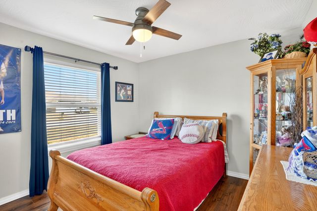 700 W Osage Street, Clever, MO 65631