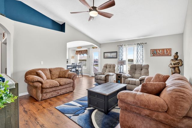 700 W Osage Street, Clever, MO 65631