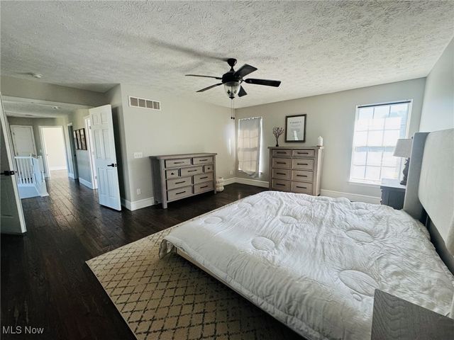 5205 Fairington Avenue, Copley, OH 44321