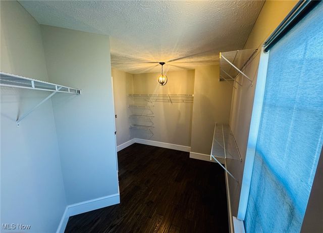 5205 Fairington Avenue, Copley, OH 44321