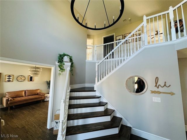 5205 Fairington Avenue, Copley, OH 44321