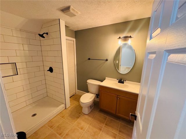 5205 Fairington Avenue, Copley, OH 44321