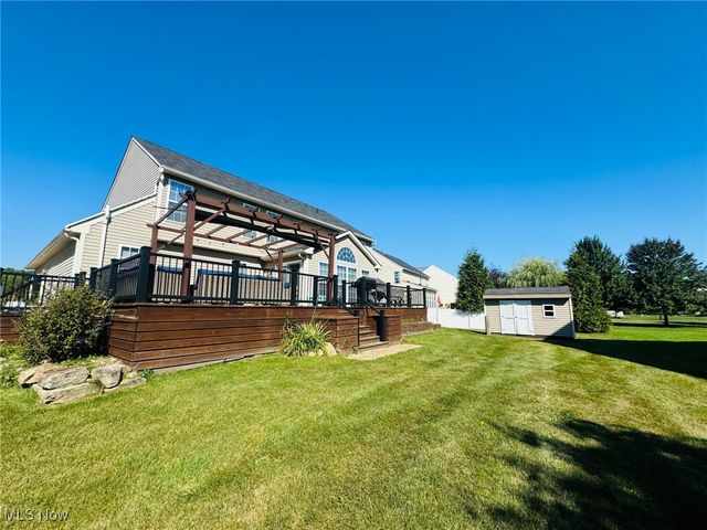 5205 Fairington Avenue, Copley, OH 44321