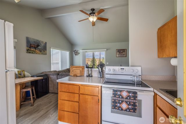 270 Ridge Loop Road, Cle Elum, WA 98922