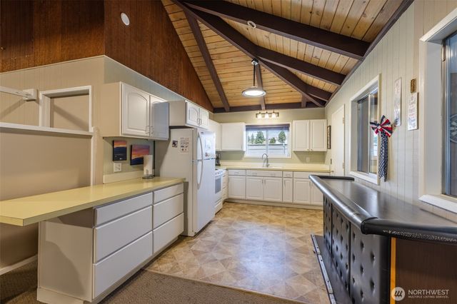 270 Ridge Loop Road, Cle Elum, WA 98922