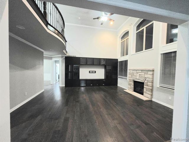 15342 Amberfield Drive, Macomb, MI 48042