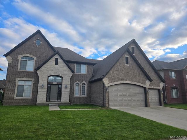 15342 Amberfield Drive, Macomb, MI 48042
