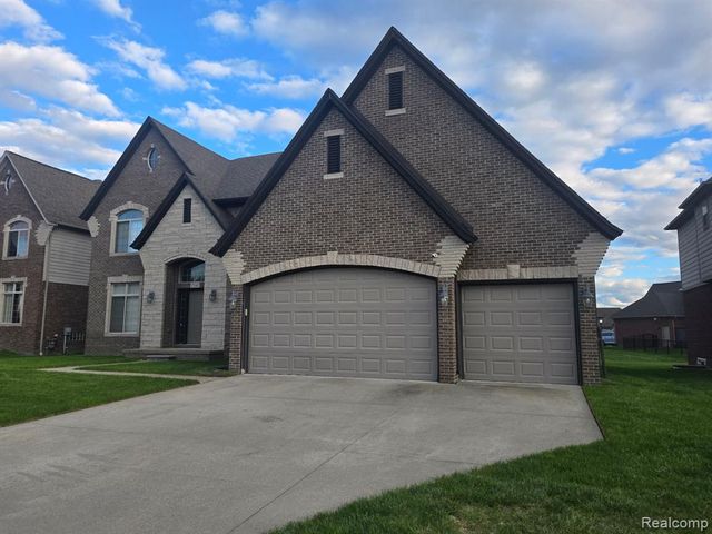 15342 Amberfield Drive, Macomb, MI 48042