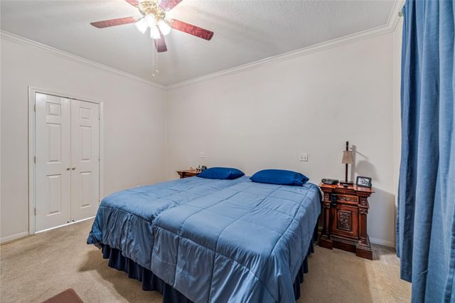 659 Chateau Woods Parkway Drive, Conroe, TX 77385