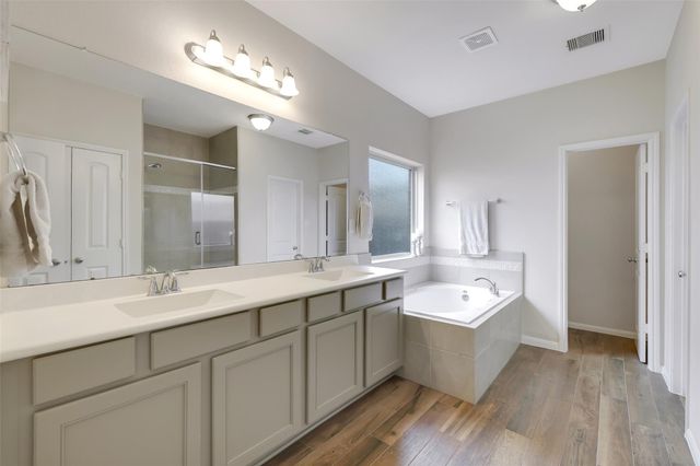 13823 Pointed Edge Lane, Cypress, TX 77429