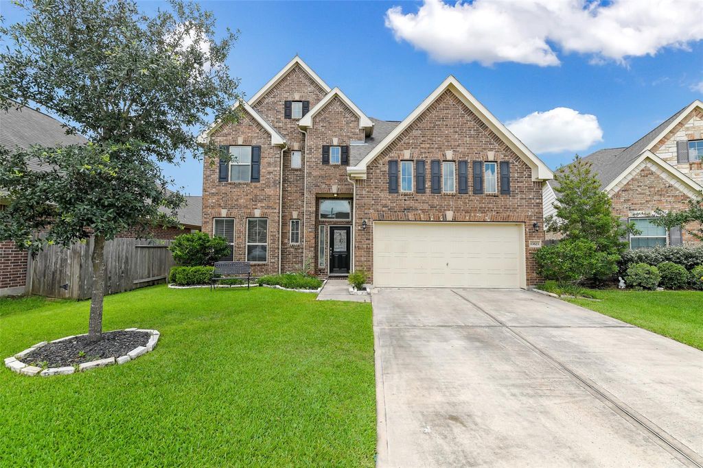 13823 Pointed Edge Lane, Cypress, TX 77429