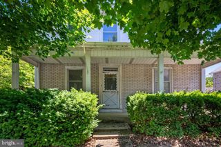 120 S KEMP ST, Lyon Station, PA 19536