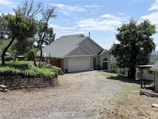 34914 Sneezeweed Lane, North Fork, CA 93643