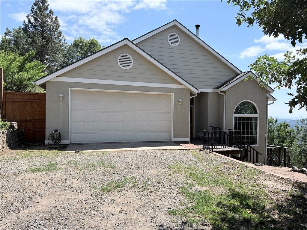34914 Sneezeweed Lane, North Fork, CA 93643