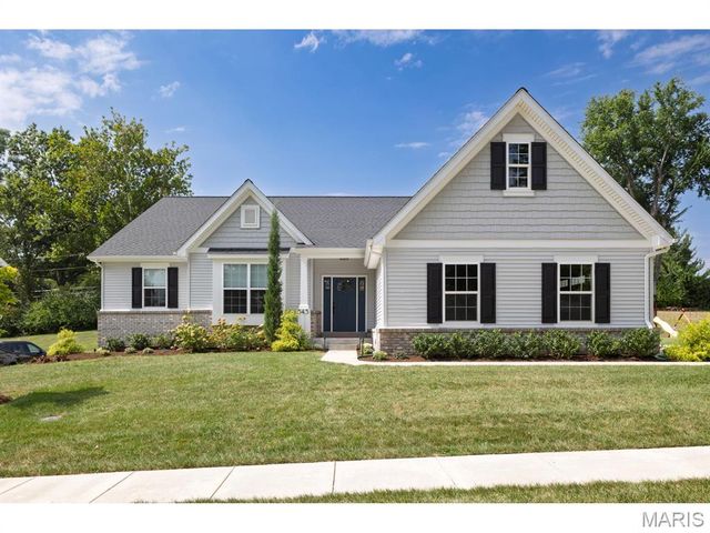 545 Long Acres Lane, Olivette, MO 63132