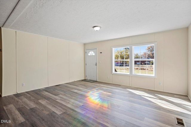 1101 Perry Road, Zebulon, NC 27597