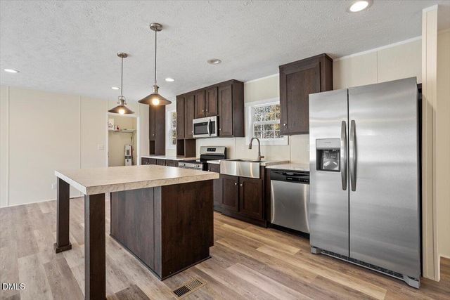 1101 Perry Road, Zebulon, NC 27597