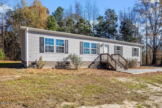 1101 Perry Road, Zebulon, NC 27597