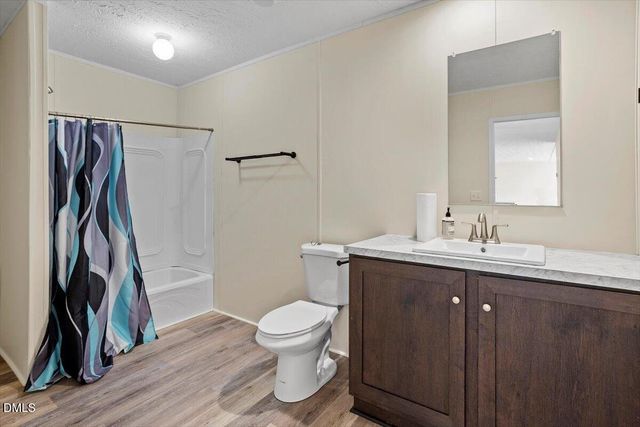 1101 Perry Road, Zebulon, NC 27597