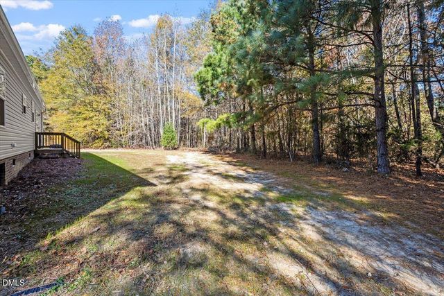 1101 Perry Road, Zebulon, NC 27597