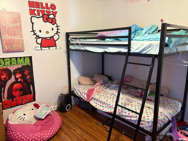 1210 S HICKORY Street, Centralia, IL 62801