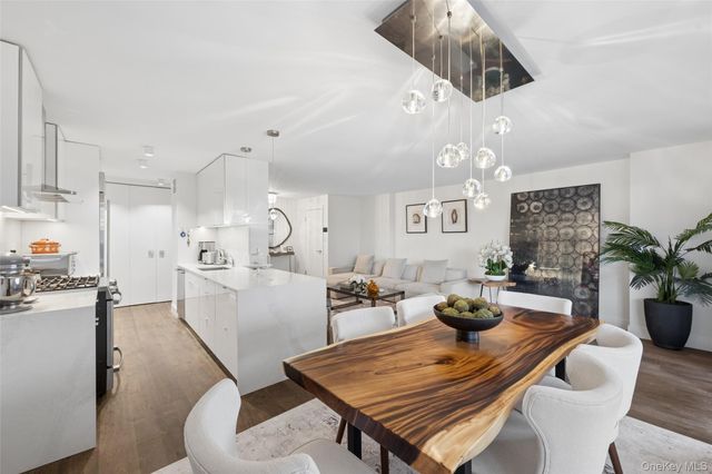 1805 215th Street 2G, Bayside, NY 11360