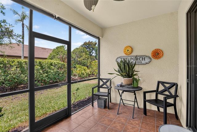342 BLUEWATER FALLS COURT, Apollo Beach, FL 33572