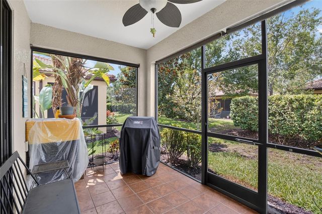 342 BLUEWATER FALLS COURT, Apollo Beach, FL 33572