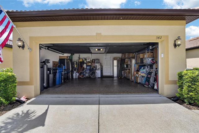 342 BLUEWATER FALLS COURT, Apollo Beach, FL 33572