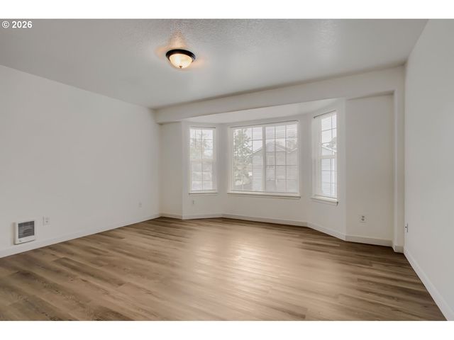 2926 Se 125TH Ave, Portland, OR 97236