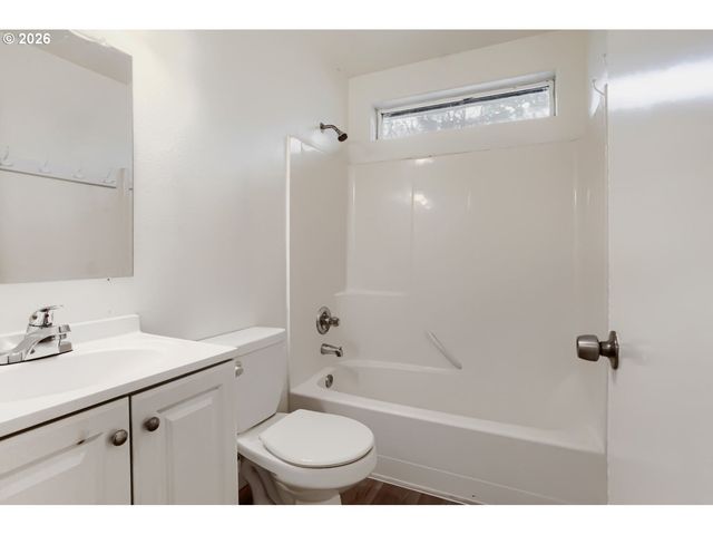 2926 Se 125TH Ave, Portland, OR 97236