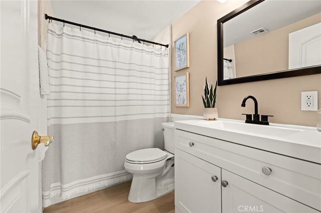 925 E Walnut, Glendora, CA 91741