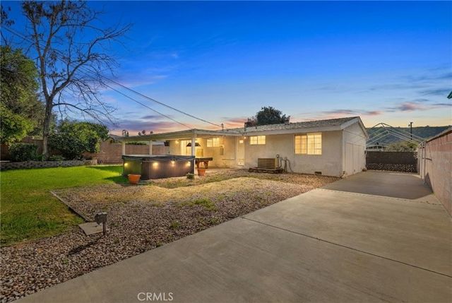 925 E Walnut, Glendora, CA 91741