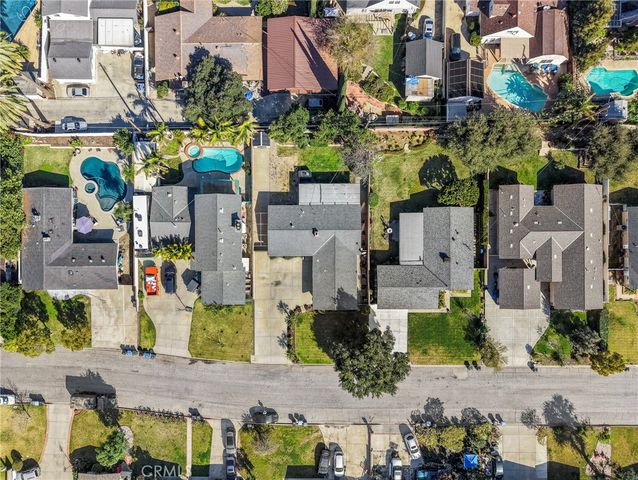 925 E Walnut, Glendora, CA 91741