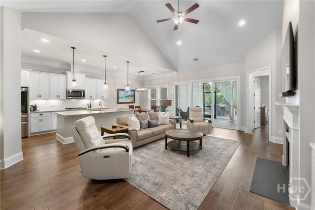 25 Golf Drive, Pooler, GA 31322