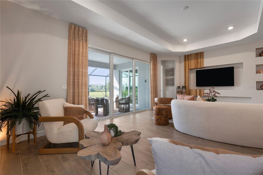 Image 14 of property listing at 19804 TROUT TERRACE, Lakewood Ranch, FL 34211