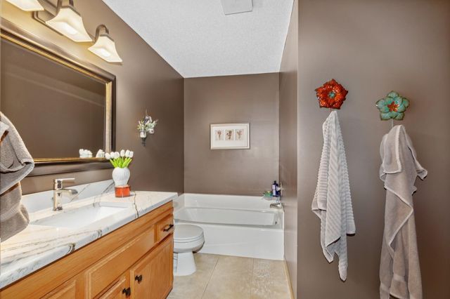 10916 Colorado Avenue N, Champlin, MN 55316