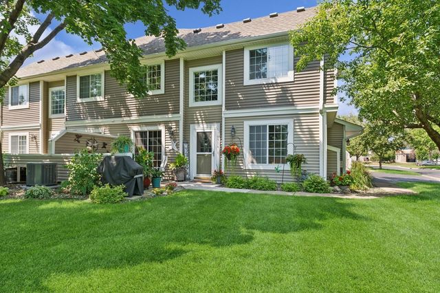 10916 Colorado Avenue N, Champlin, MN 55316