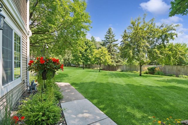 10916 Colorado Avenue N, Champlin, MN 55316