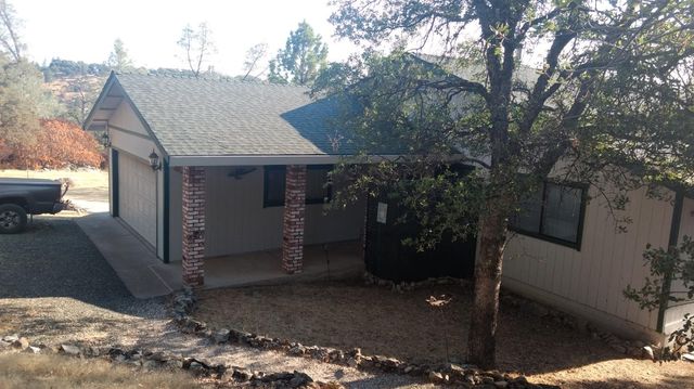 11011 Chances R Rd, Penn Valley, CA 95946