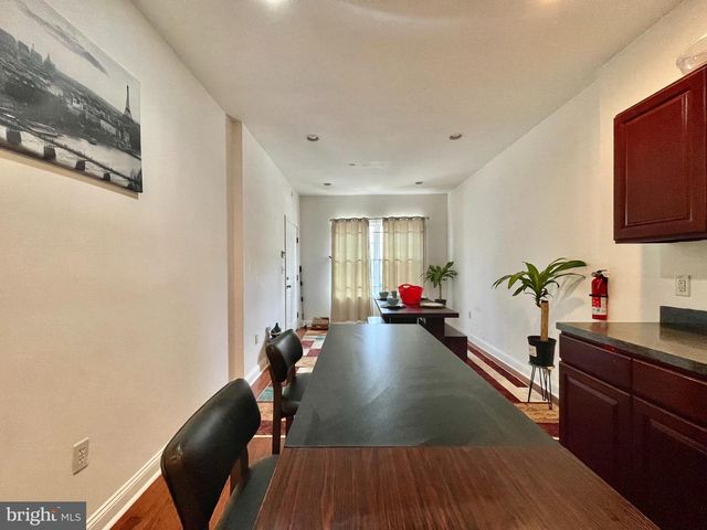 2044 N 18TH ST, Philadelphia, PA 19121